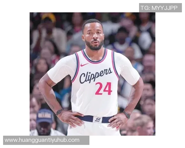 鲍威尔谈伤势不重表示热爱篮球即使带伤也能坚持上场比赛